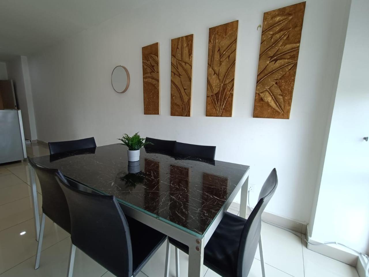 Appartement Pj5 Soho By Wsy à Petaling Jaya Extérieur photo