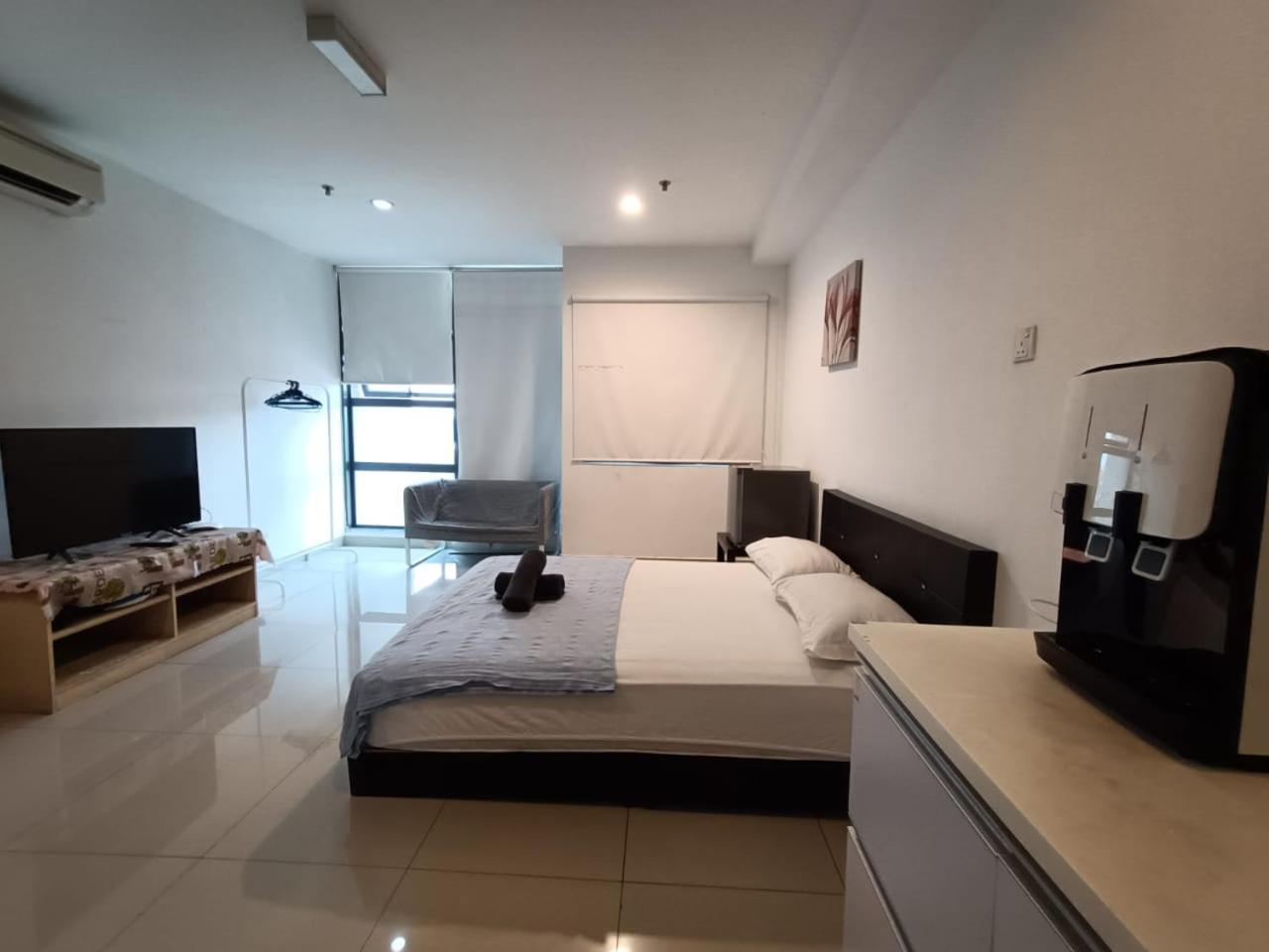 Appartement Pj5 Soho By Wsy à Petaling Jaya Extérieur photo