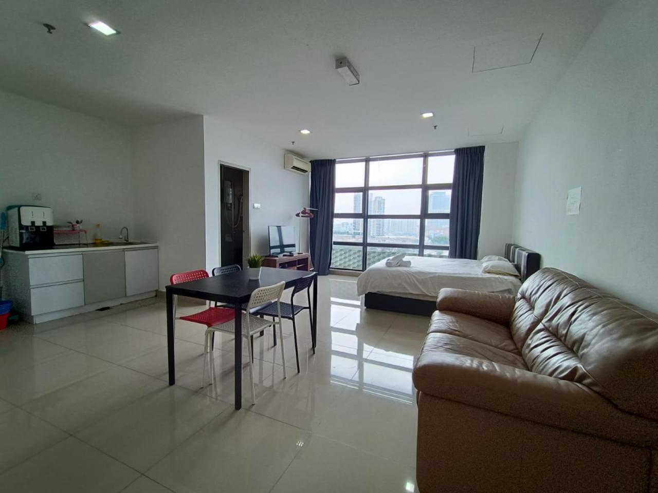 Appartement Pj5 Soho By Wsy à Petaling Jaya Extérieur photo