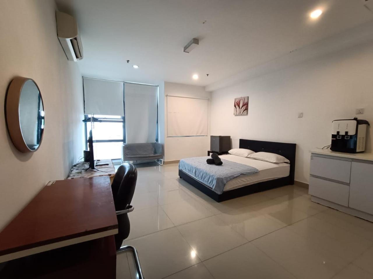 Appartement Pj5 Soho By Wsy à Petaling Jaya Extérieur photo